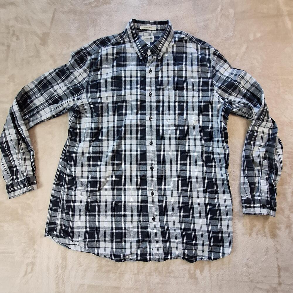 L.L. Bean Shirt Mens XLT Blue Plaid Flannel Cotton Long Sleeve Button Up Casual